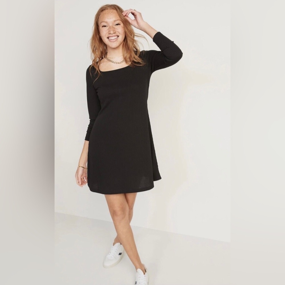 Old Navy Womens Black Rib knit Long Sleeve Mini Swing Dress Size Medium